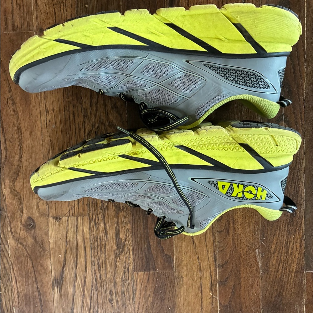 Hoka Gray and Yellow Athletic Shoes with Dynamic Design Barely Used - Picture 5 of 7